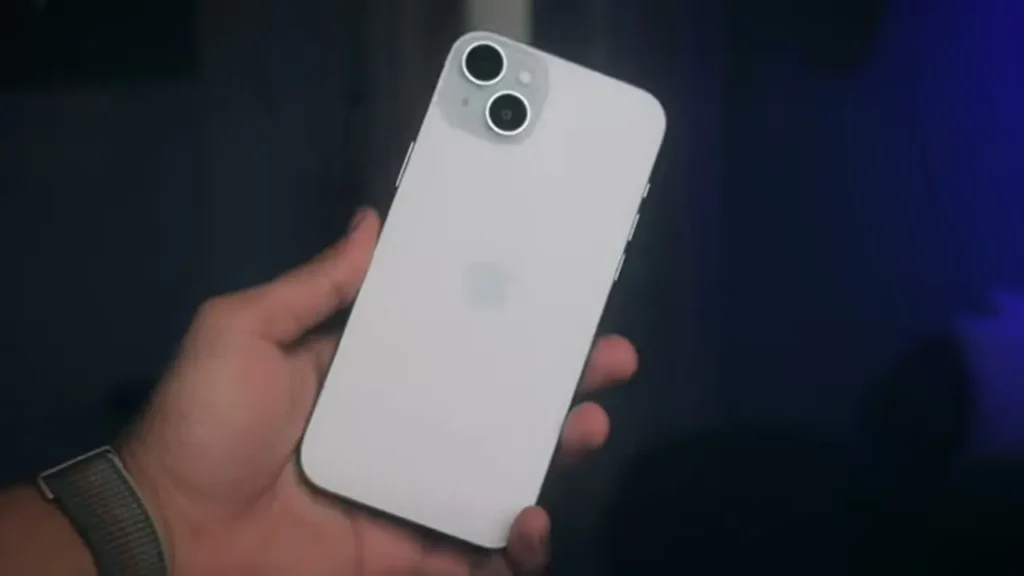 iPhone 15